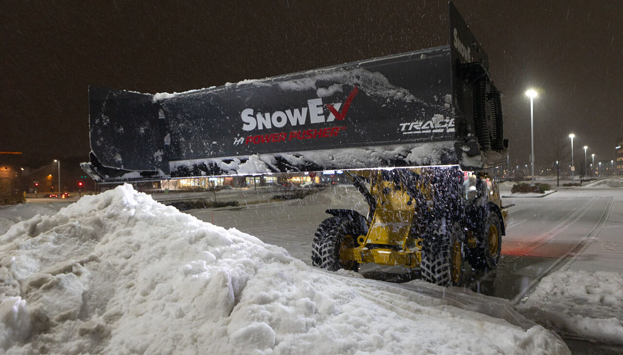 power pusher stacking snow