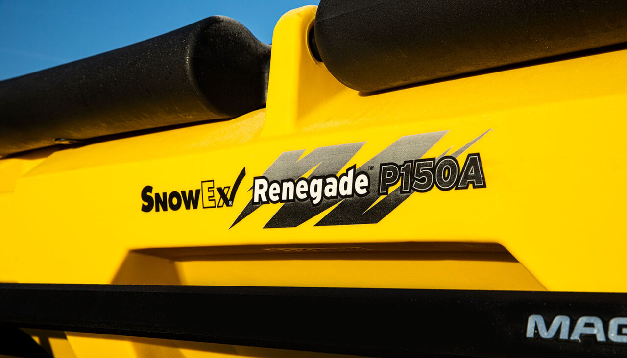 snowex renegade poly hopper spreader P150A